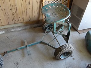 Property photo 124 - Personal Property Auction, Tractors, Dozer, Implements, Lawn & Garden, Tools, Antiques, Furniture & Household
